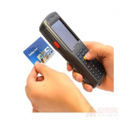 如何讓RFID讀寫器的識別率達(dá)到100%？